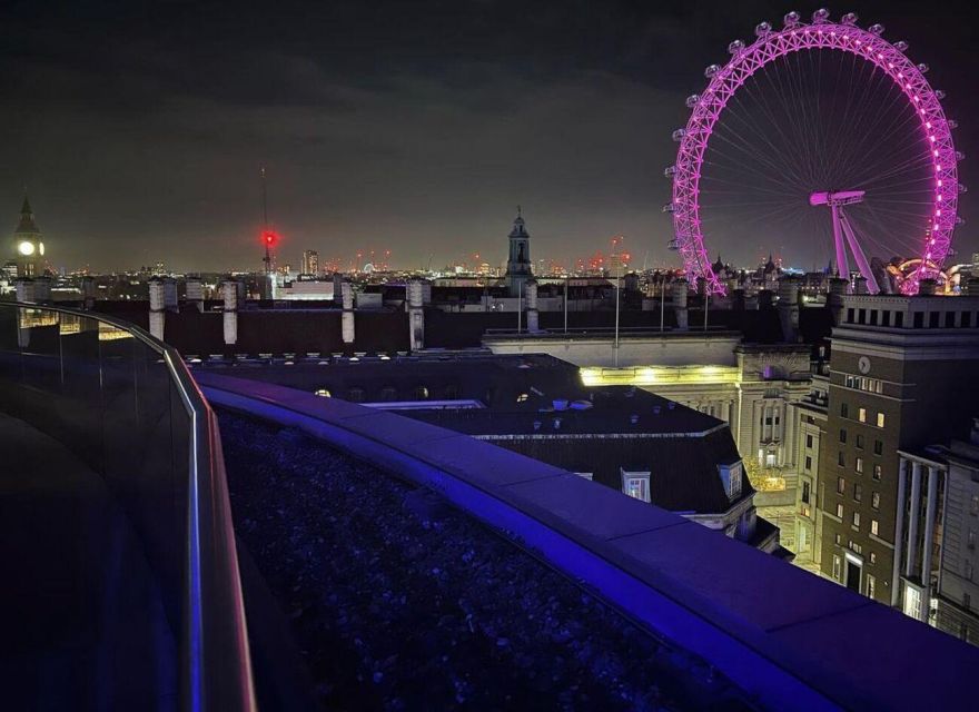 London Bridges Night Time Light Private Tour - Tower Bridge and its rising bascules