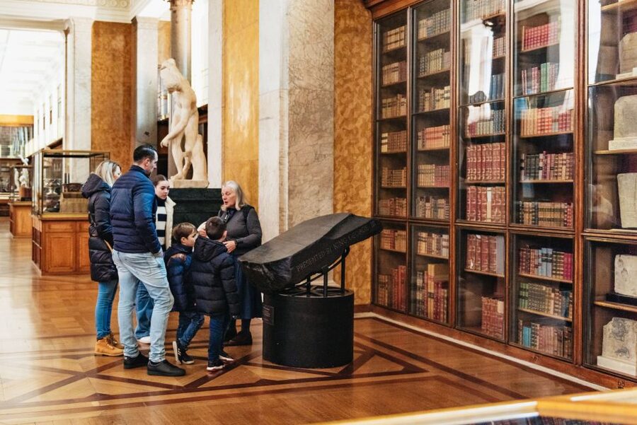 London: British Museum Family-Friendly Private Guided Tour - Why a private British Museum tour helps families