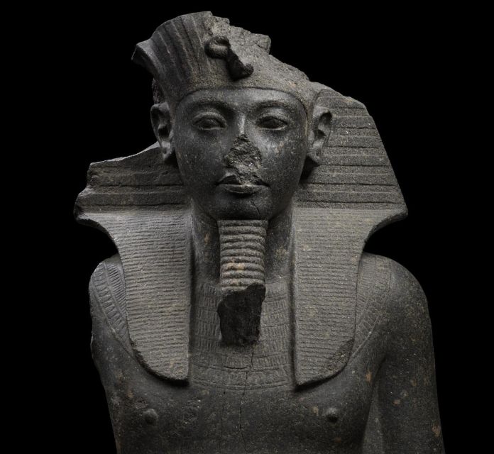 London: British Museum Private Guided Tour with Tickets - The Rosetta Stone and the key to Egyptian writing