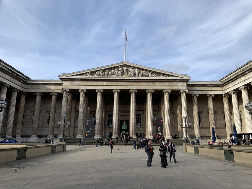 London: British Museum Private Tour for Kids & Families - The Rosetta Stone and the power of translation