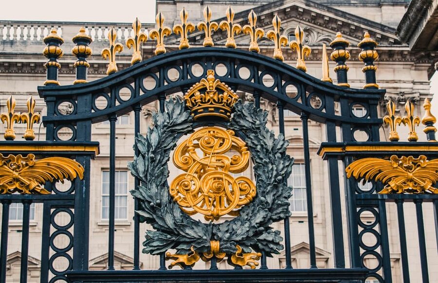 London: Buckingham Palace and Changing of the Guards Tour - Should you book it?