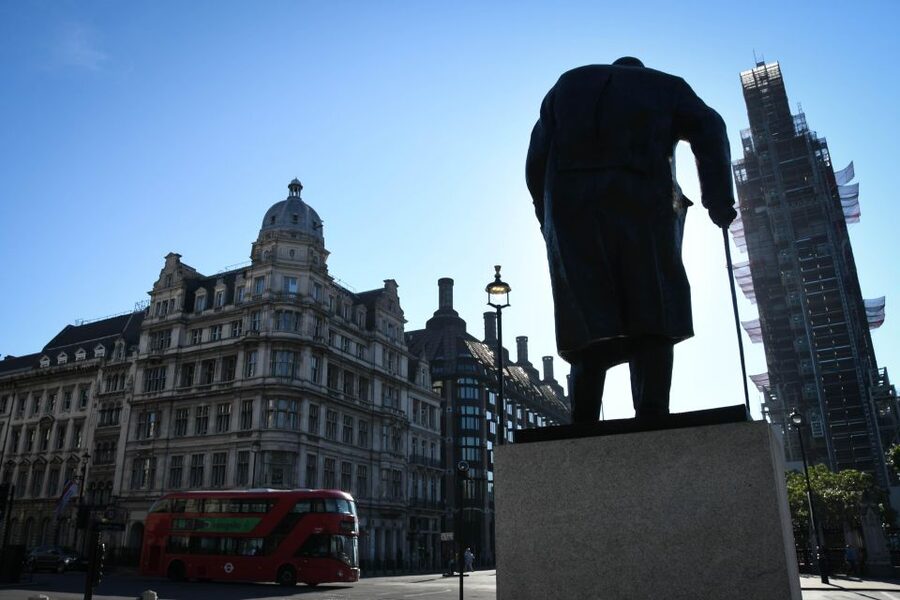 London: Buckingham Palace & Big Ben & Abbey Private Tour - Downing Street is a photo stop, not an entry visit