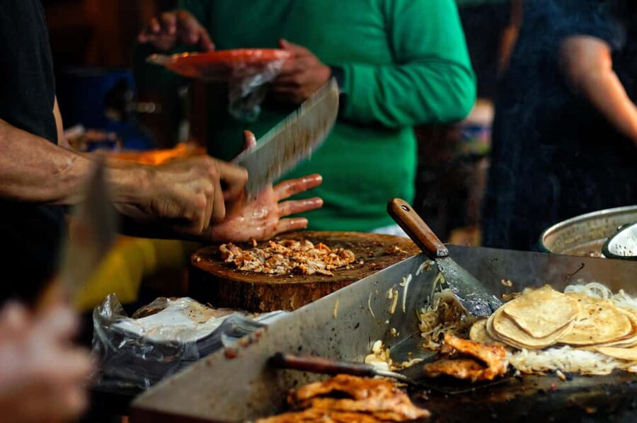 London: Camden Market Guided Walking Food Tour - Key points at a glance