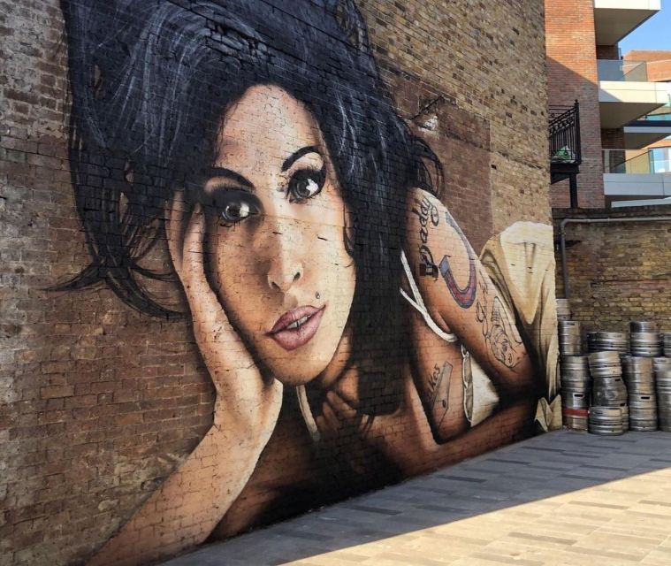 London: Camden Market Guided Walking Food Tour - Chinese and Mediterranean flavors meet Italian wine