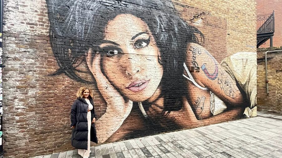 London: Camden Town Amy Winehouse Tour - Camden Market and the area’s creative pulse