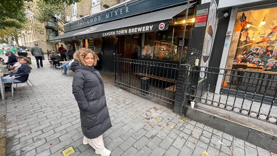 London: Camden Town Amy Winehouse Tour - Walking conditions and who should book