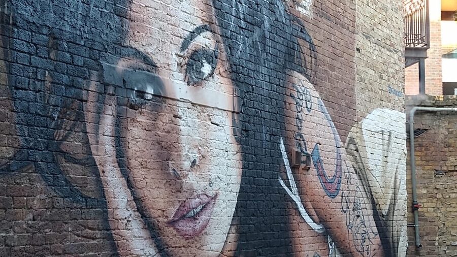 London: Camden Town Amy Winehouse Tour - Meeting at Chalk Farm Station