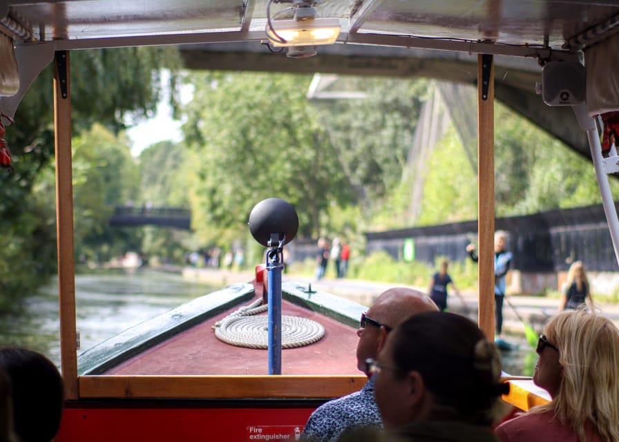 London: Canal Boat Ride on Camden Lock - The Hampstead Road Lock demonstration