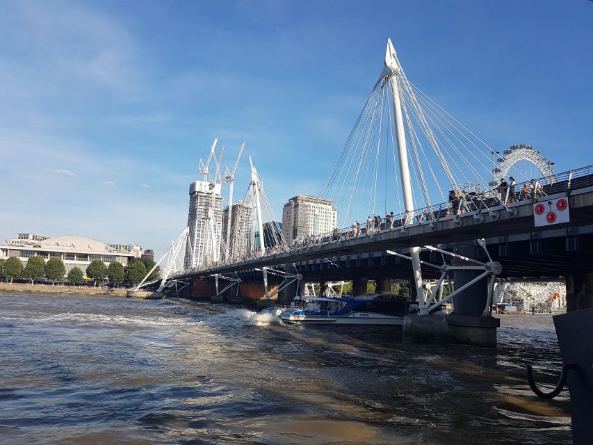 London: Castles & Bridges (Private Tour): 15+ Sights - Crossing London Bridge and sorting out the names