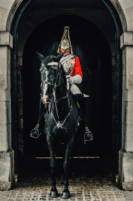 London: Changing of the Guard Experience and Landmarks Tour - World War II, Downing Street, and Parliament Square