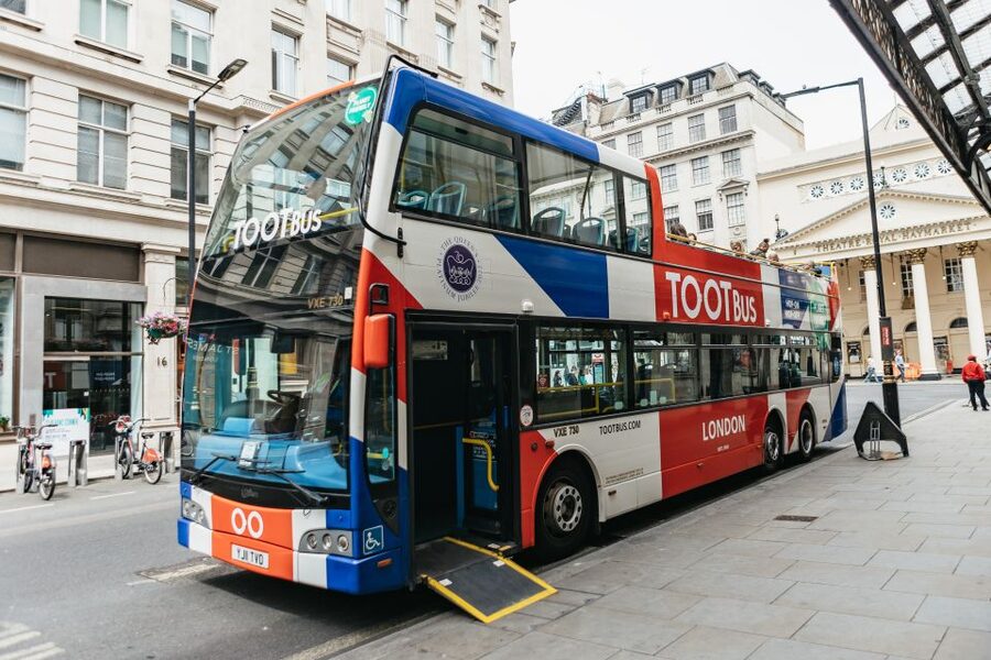 London: Children's Open Top Bus Tour - Big Ben, Parliament, and Westminster Abbey