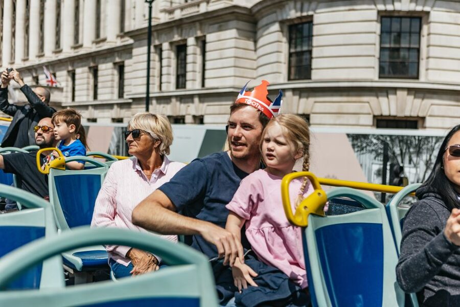 London: Children's Open Top Bus Tour - What the live commentary adds
