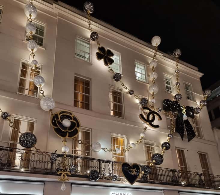 London: Christmas Lights Guided Walking Tour - Regent Street and London’s grandest display