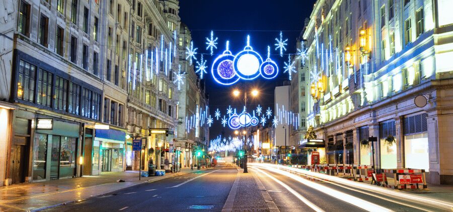London: Christmas Lights Self Guided Walking Tour - What this London Christmas lights walk is really like