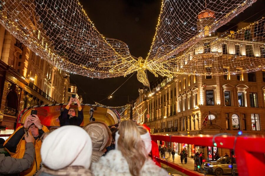 London: Christmas Lights Tour by Vintage Double-Decker Bus - Big Ben, Westminster, and Trafalgar Square after dark
