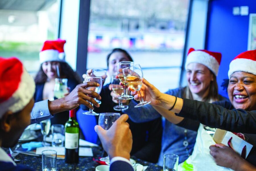 London: Christmas Party Lunch Cruise - Key points to know before booking