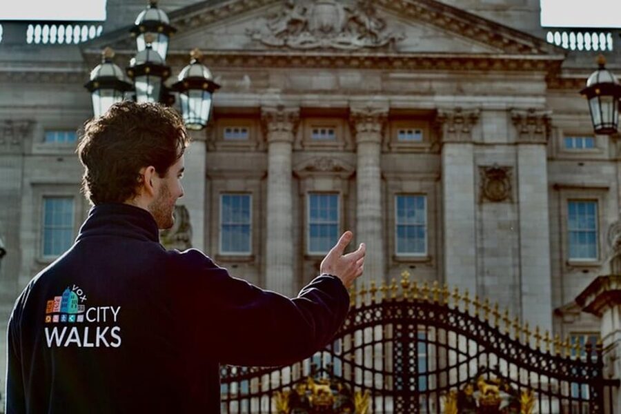 London: Churchill War Rooms Ticket & Landmarks Guided Tour - Why the self-guided format can work well