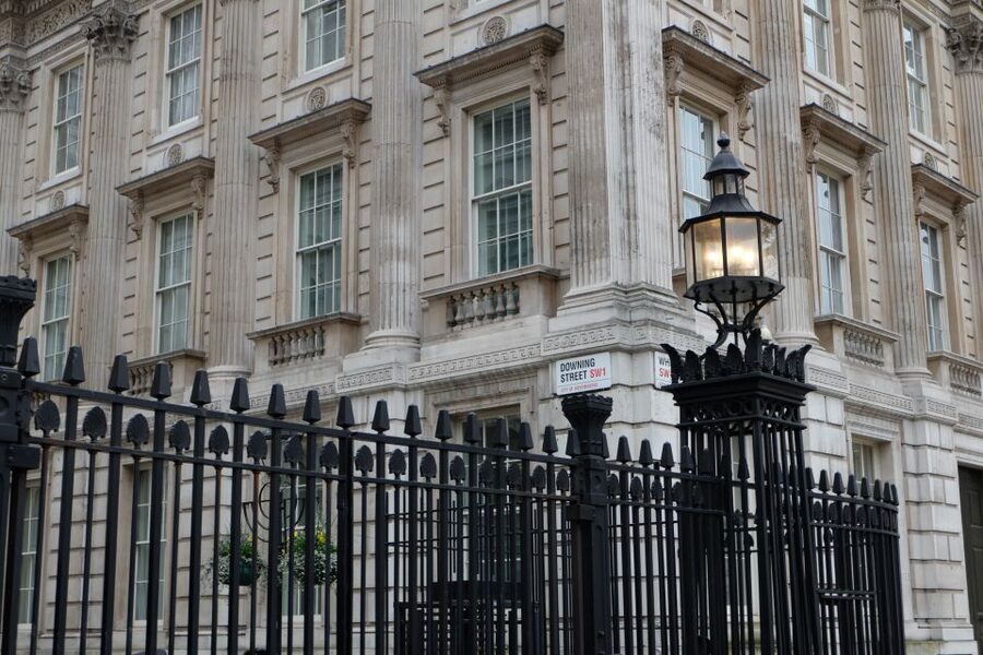 London: Churchill War Rooms & WW2 Westminster Private Tour - Westminster Abbey and Parliament through a wartime lens