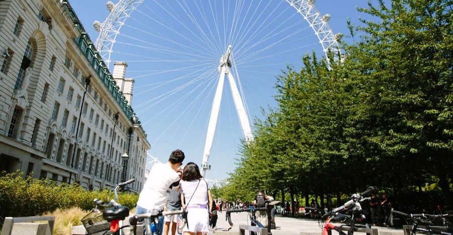 London: City Highlights Guided Bike Tour - Starting beside Waterloo Station