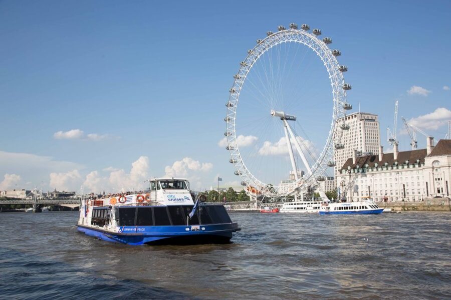 London: City Tour with River Cruise & London Eye - St Paul’s Cathedral and Christopher Wren’s great dome