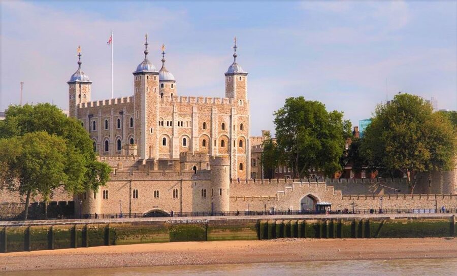 London: City Tour with River Cruise & London Eye - London Eye views with a fixed entry time