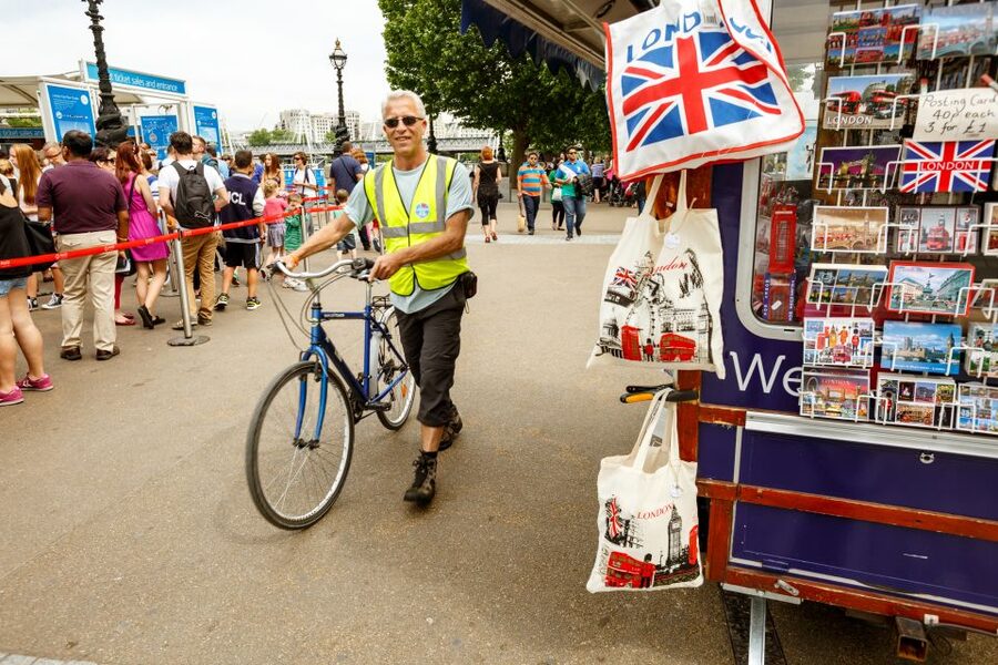London: Classic Gold 3.5-Hour Bike Tour - Key points at a glance