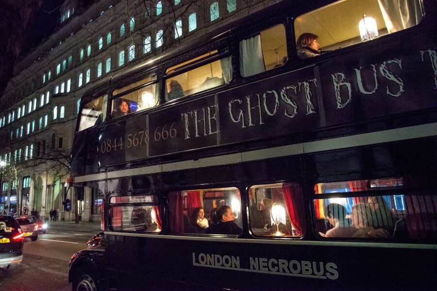 London: Comedy Horror Ghost Tour on a Bus - South of the river and the changing city view