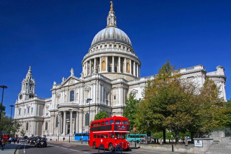 London: Crown Jewels Tour with River Cruise - Starting at St. Paul’s Cathedral