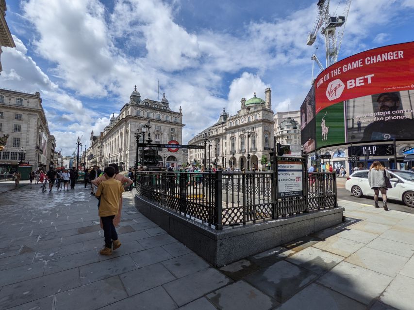 London: Custom Private Tour by Car - Price, Group Size, and Real Value