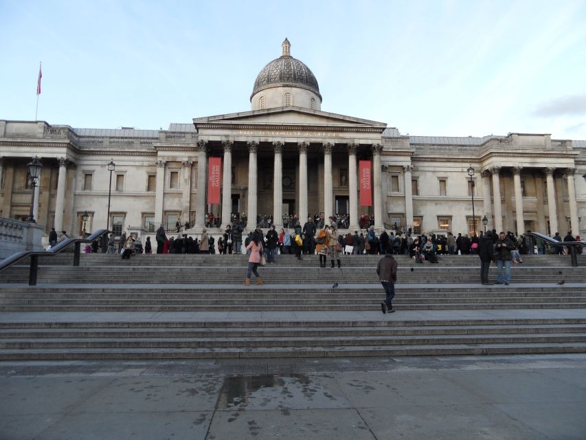 London: Customizable Walking Tour with Private Guide - Buckingham Palace and the Royal Balcony