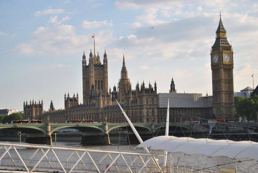 London: Customizable Walking Tour with Private Guide - Guide Quality Matters More Than the Private Label