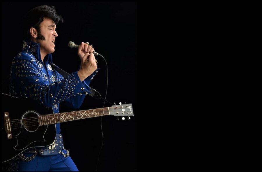London: Dinner Cruise with Elvis Tribute on the Thames River - What the $123 price really buys you