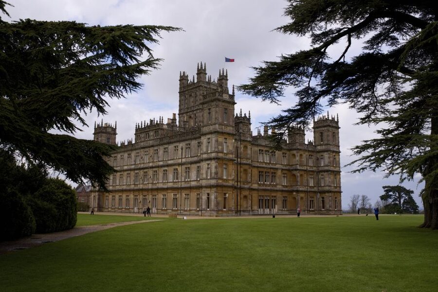 London: Downton Abbey, Cotswolds, and Highclere Castle Tour - Key points at a glance