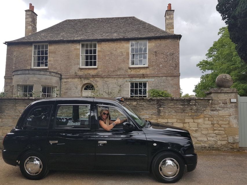 London: Downton Abbey Countryside Black Taxi VIP Tour - Why a black taxi makes sense for this Downton day