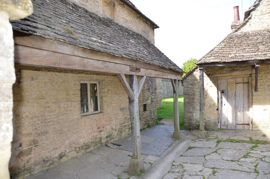 London: Downton Abbey Countryside Black Taxi VIP Tour - Who will enjoy this tour most