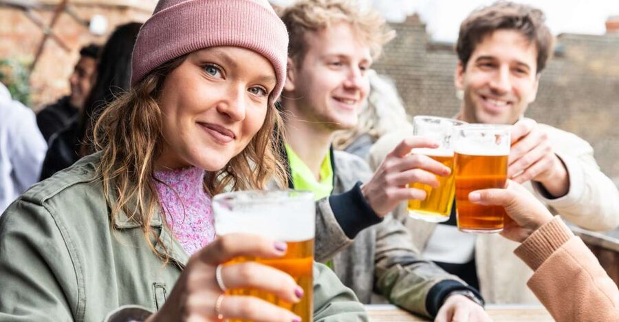London: East End British Food & Drinks Private Walking Tour - Shoreditch and Spitalfields: coffee before the pub food