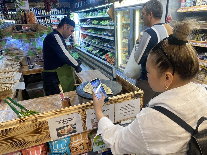 London: East End Walking Food Tour with Tastings - Fournier Street and the changing face of London