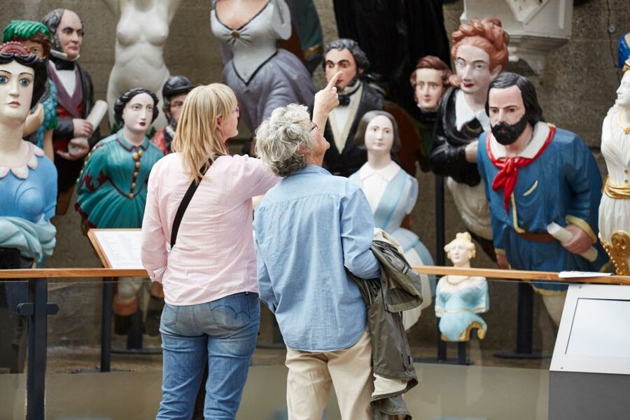 London: Entrance Ticket to the Cutty Sark - The audio guide and information displays