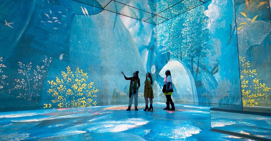 London: Entry Ticket to Frameless Immersive Art Experience - Arriving at FRAMELESS Near Marble Arch