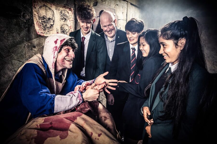 London: Entry Ticket to London Dungeon - How good are the actors and storytelling?