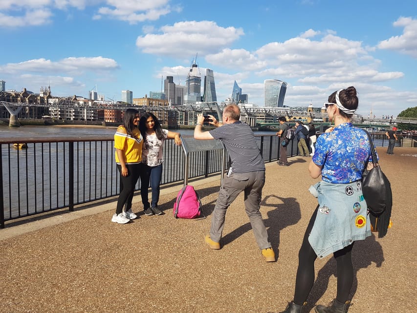 London: Family Harry Potter Movie Locations Tour (Private) - What the guide adds to the experience
