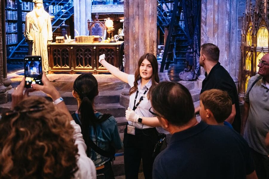 London: Fully-Guided Making of Harry Potter Tour - Key points at a glance
