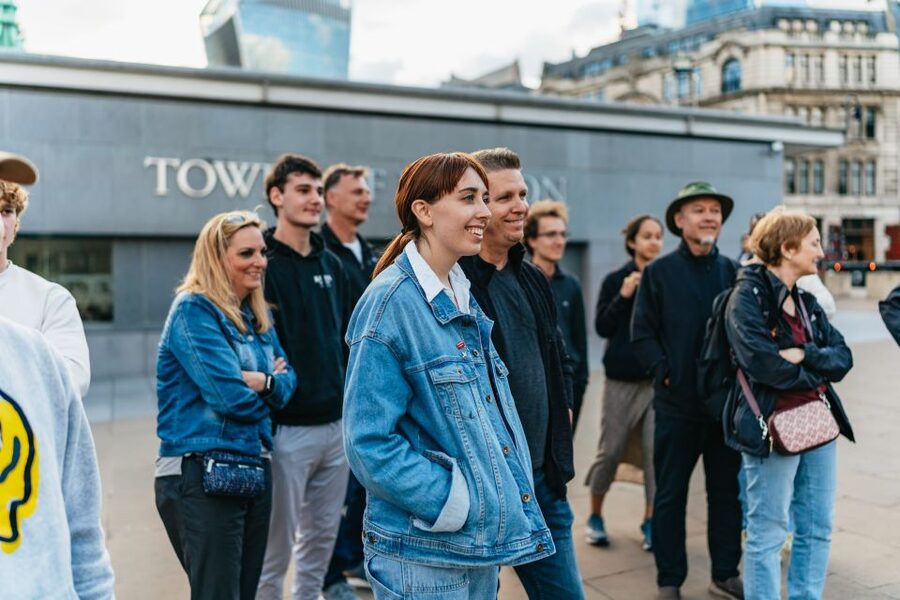 London: Ghastly Ghosts 2-Hour Walking Tour - The Monument and London’s vertical contrast