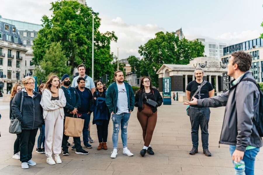 London: Ghastly Ghosts 2-Hour Walking Tour - Royal Exchange and the financial district after dark