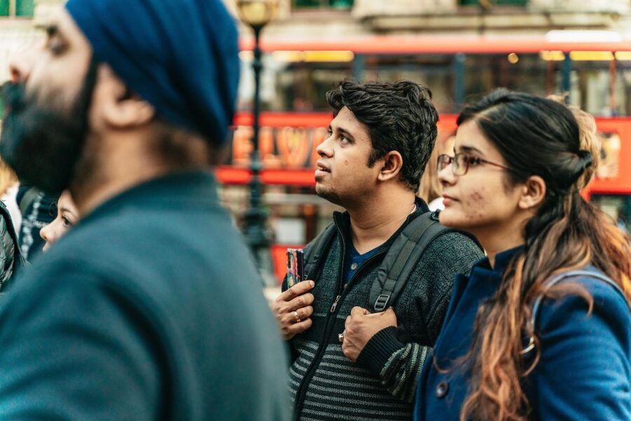 London: Ghastly Ghosts 2-Hour Walking Tour - The guide can make or break the experience