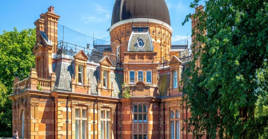 London: Greenwich Highlights Private Tour and Thames Cruise - Inside the Royal Observatory in the three-hour option