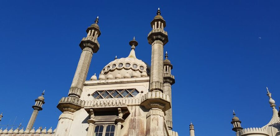 London: Guided Day Trip to Brighton and Seven Sisters - What this private Brighton trip is really offering