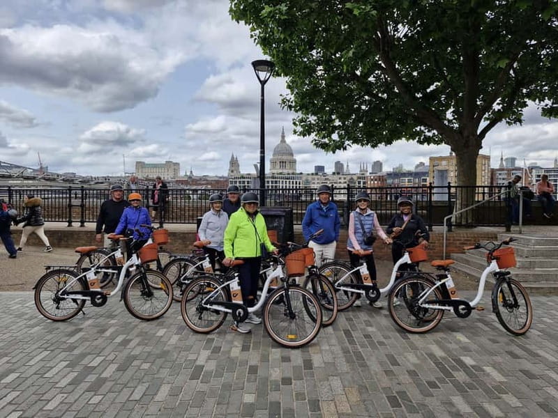 London: Guided E-bike Tour - Why an e-bike works well in central London