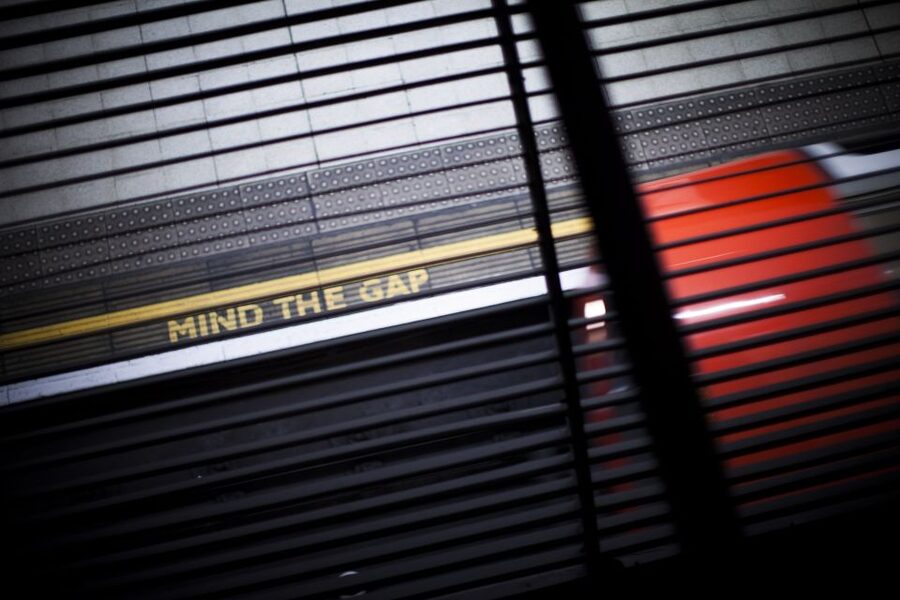 London: Guided Tour of Hidden Tube Station at Charing Cross - Why Charing Cross has a secret side