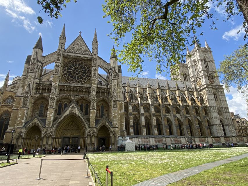 London: Guided Westminster Abbey Tour and Refreshments - Key points to know before you book